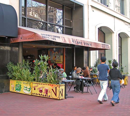 074cafevenue6958