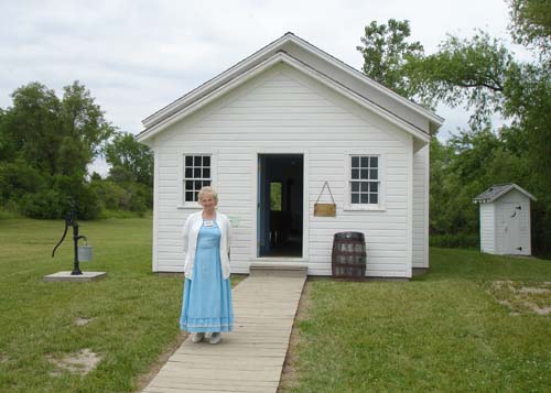 18amishschool0935