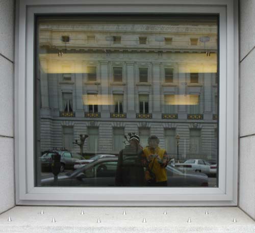 27mjwindowsill00340